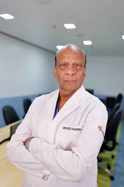 Dr Rajeev Agarwal | Best cancer specialist in Gurgaon